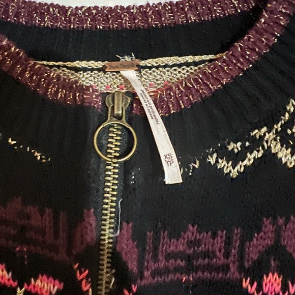 Free People. Women’s sweater - Picture 3 of 4